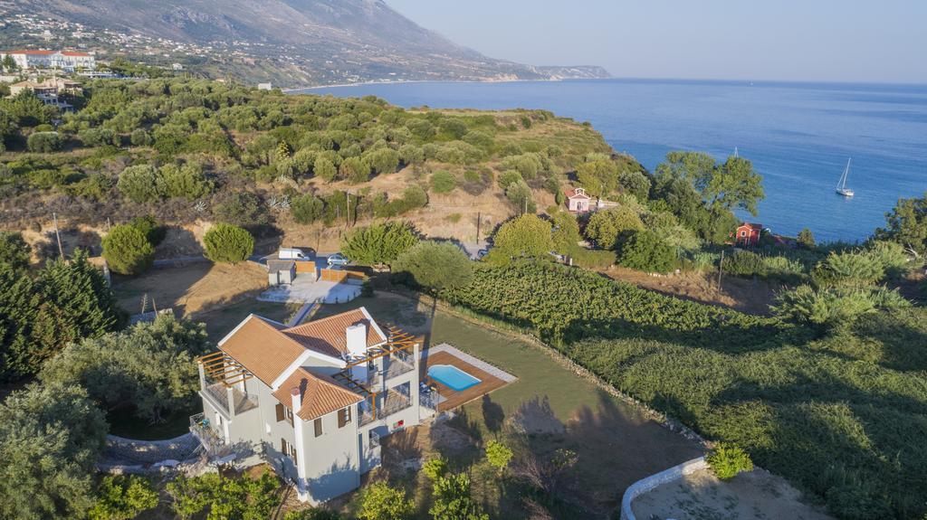 Filon Ktima Beachfront Upscale Villa Karavádhos Dış mekan fotoğraf